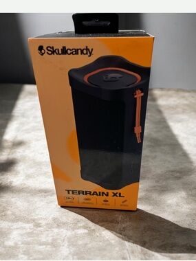 Skullcandy Terrain XL Speaker — Black with Orange Accent
